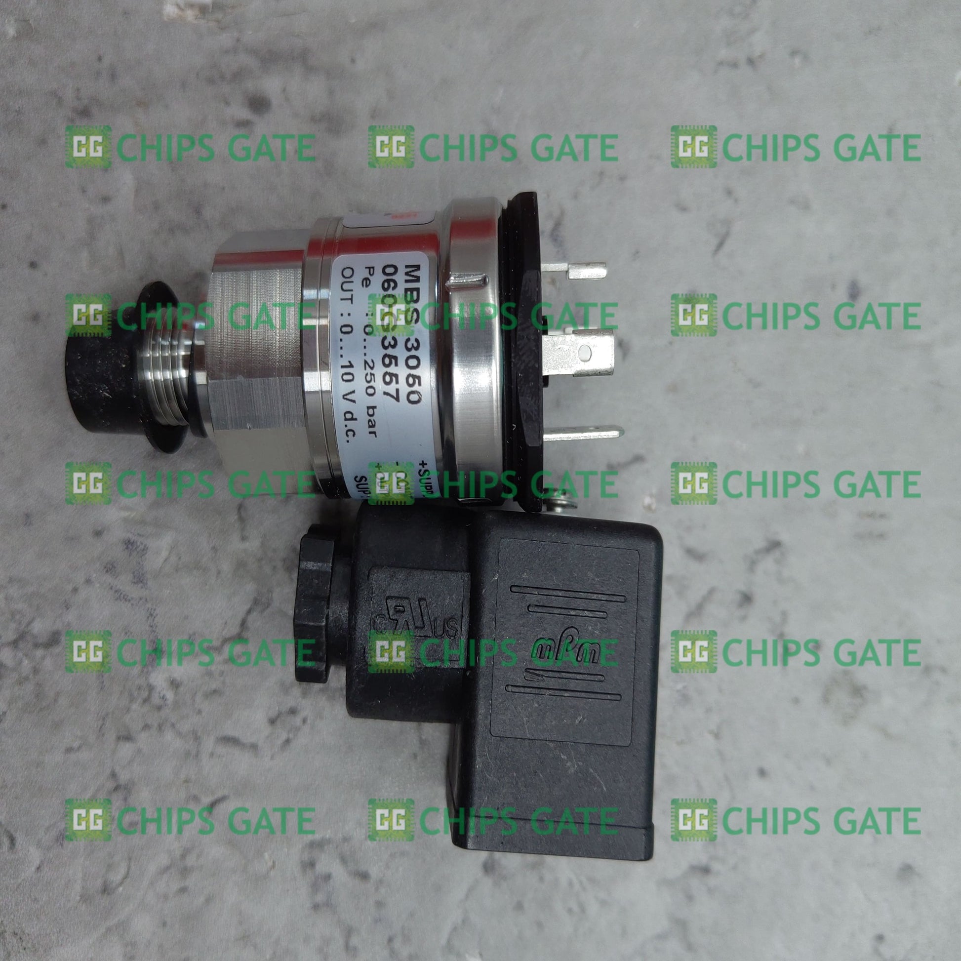 060G3557