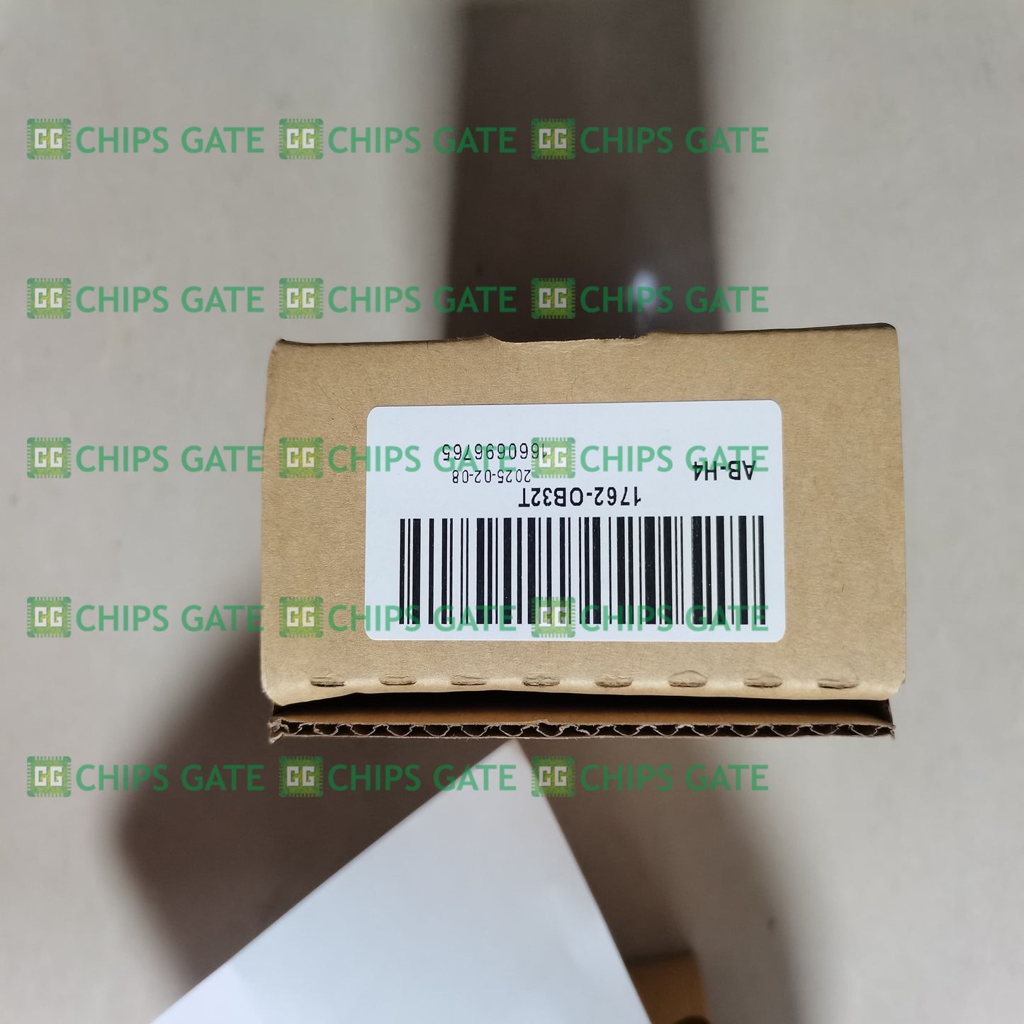 1762OB32T