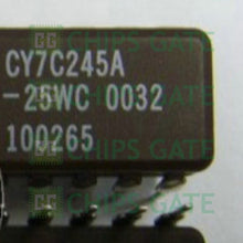 Cypress CY7C245A-25WC