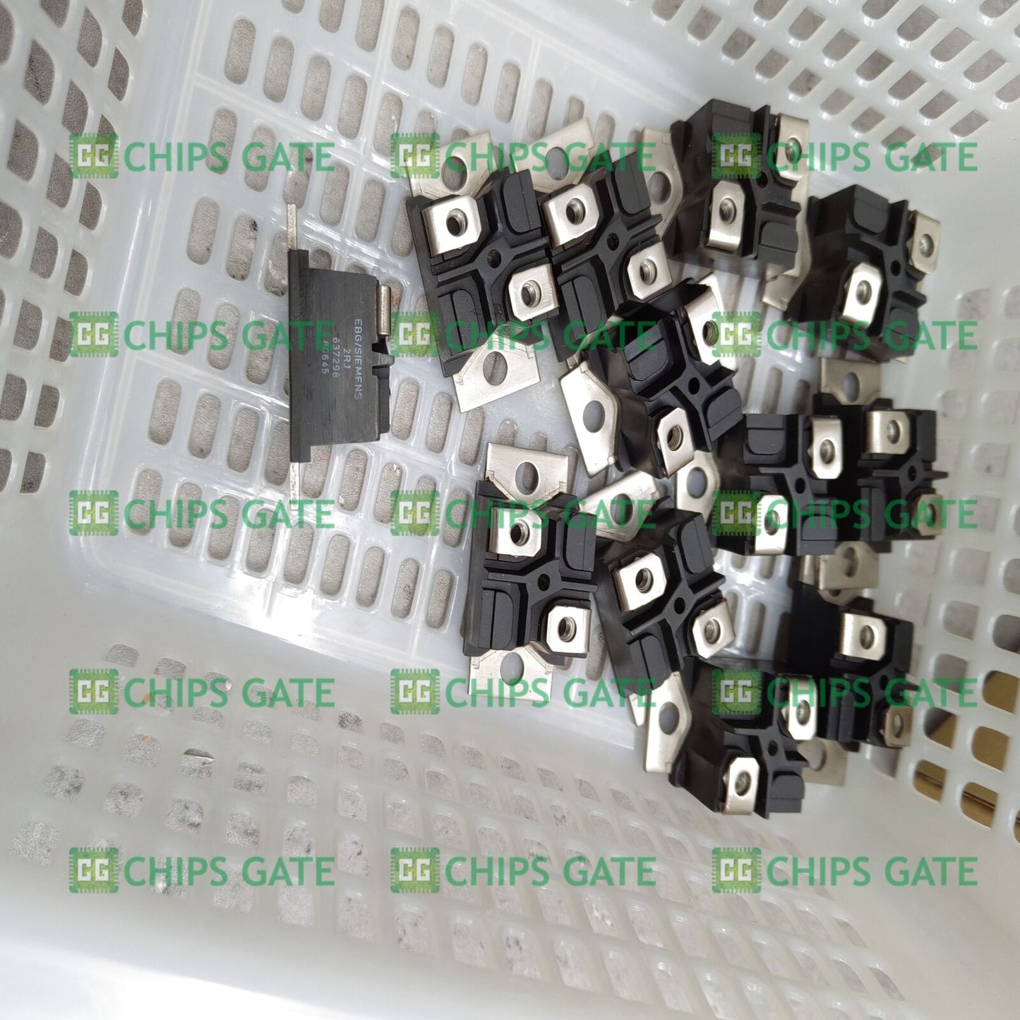 6SY70000AB18