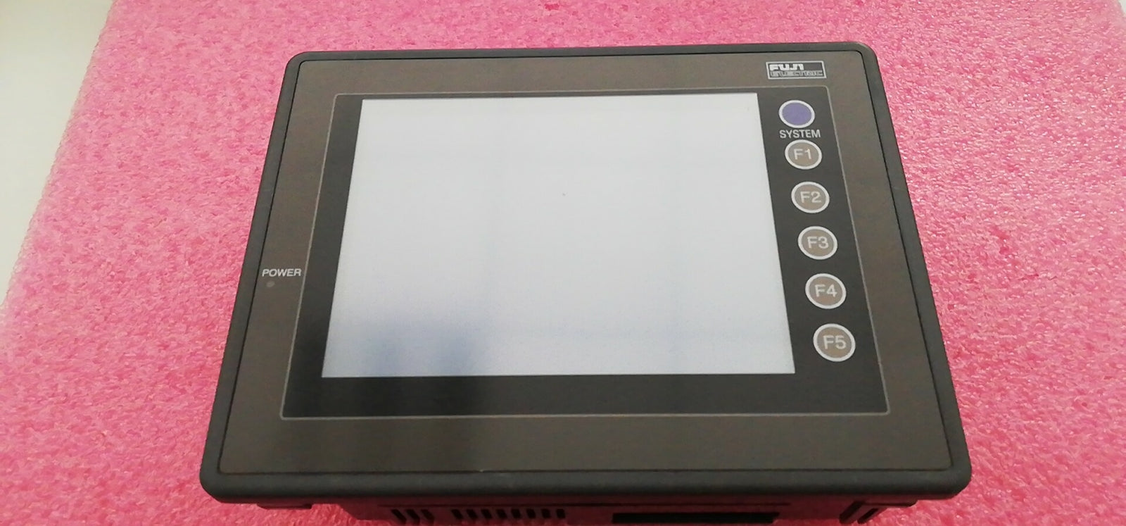 UG221HLC4D