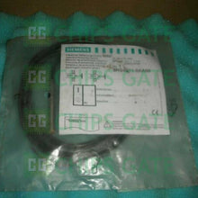 3RG40110AA00