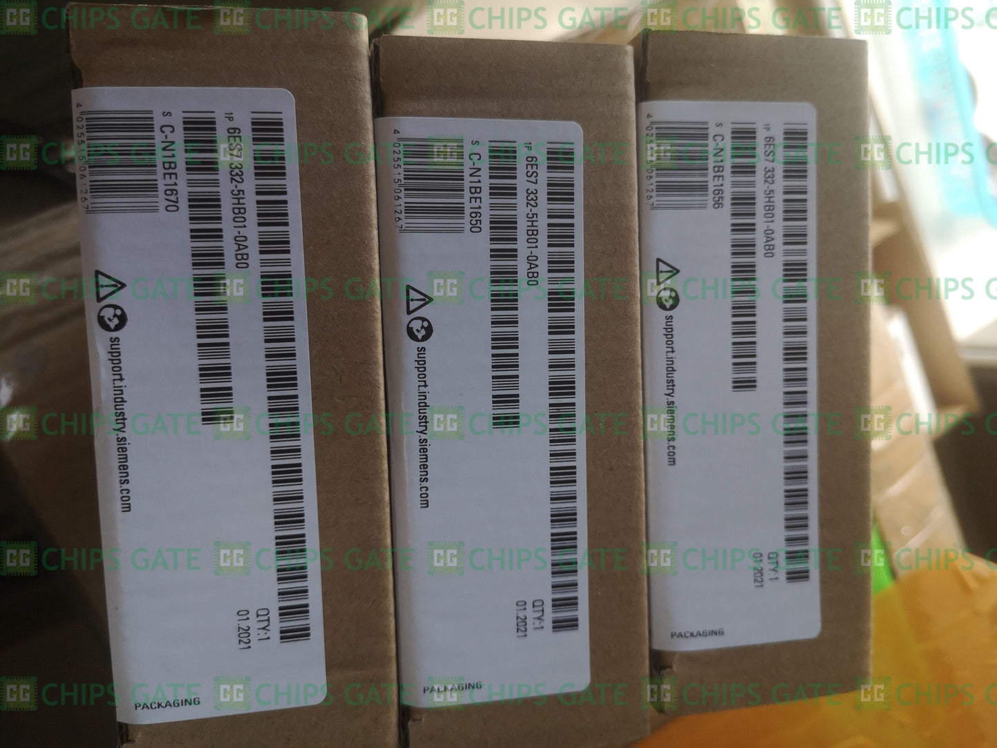 6ES7332-5HB01-0AB0
