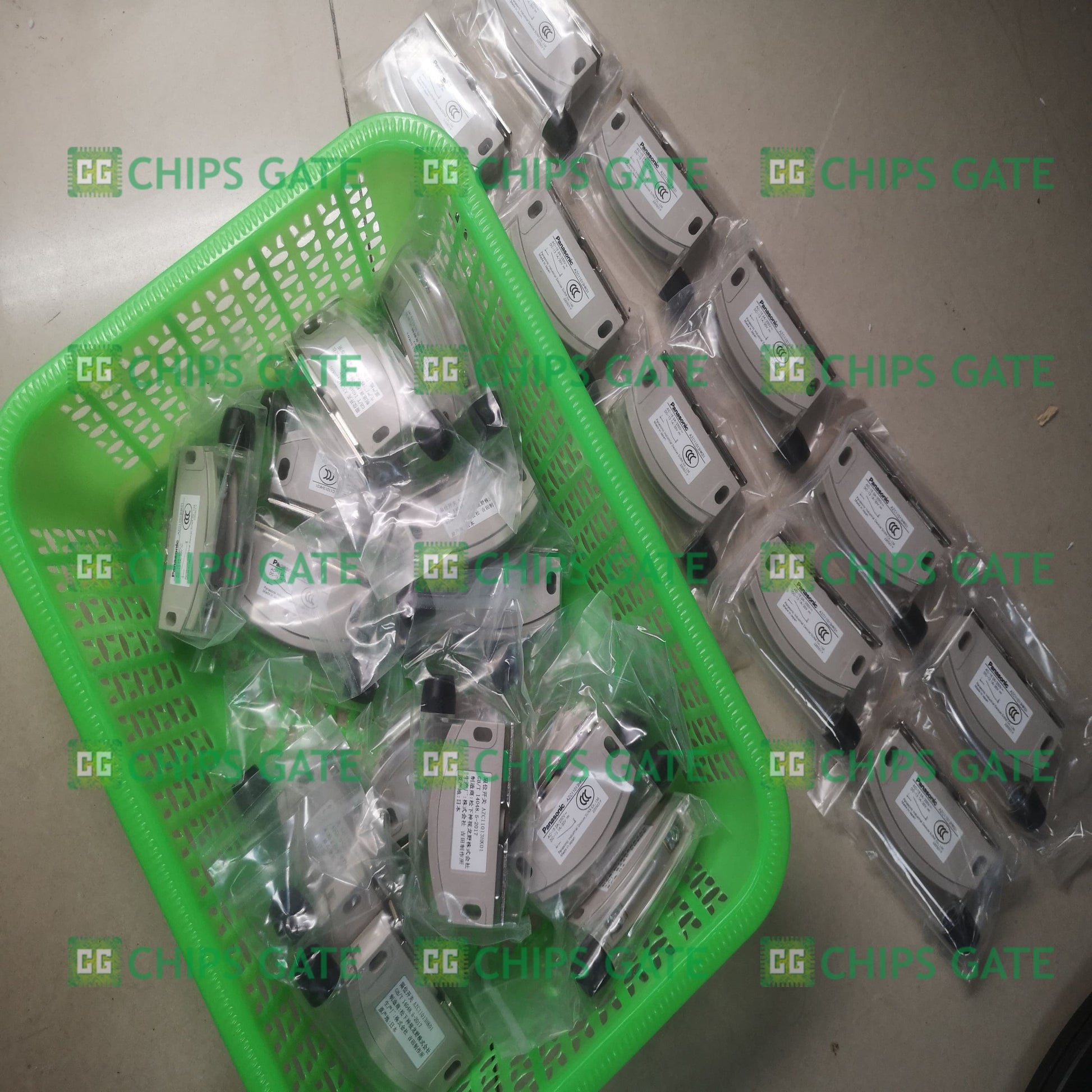 AZC11013H