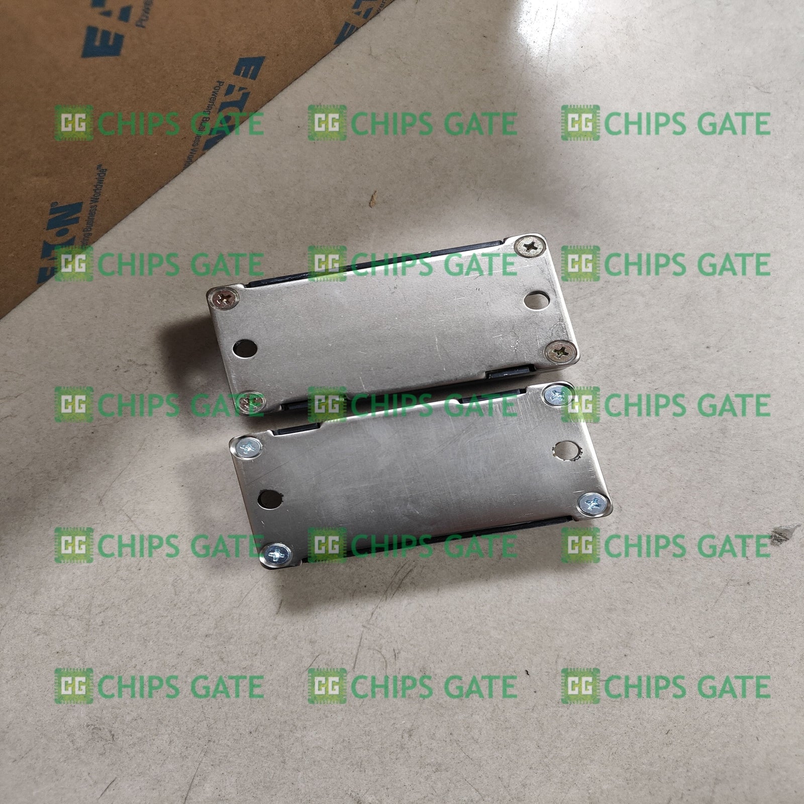 cm100e3u24f