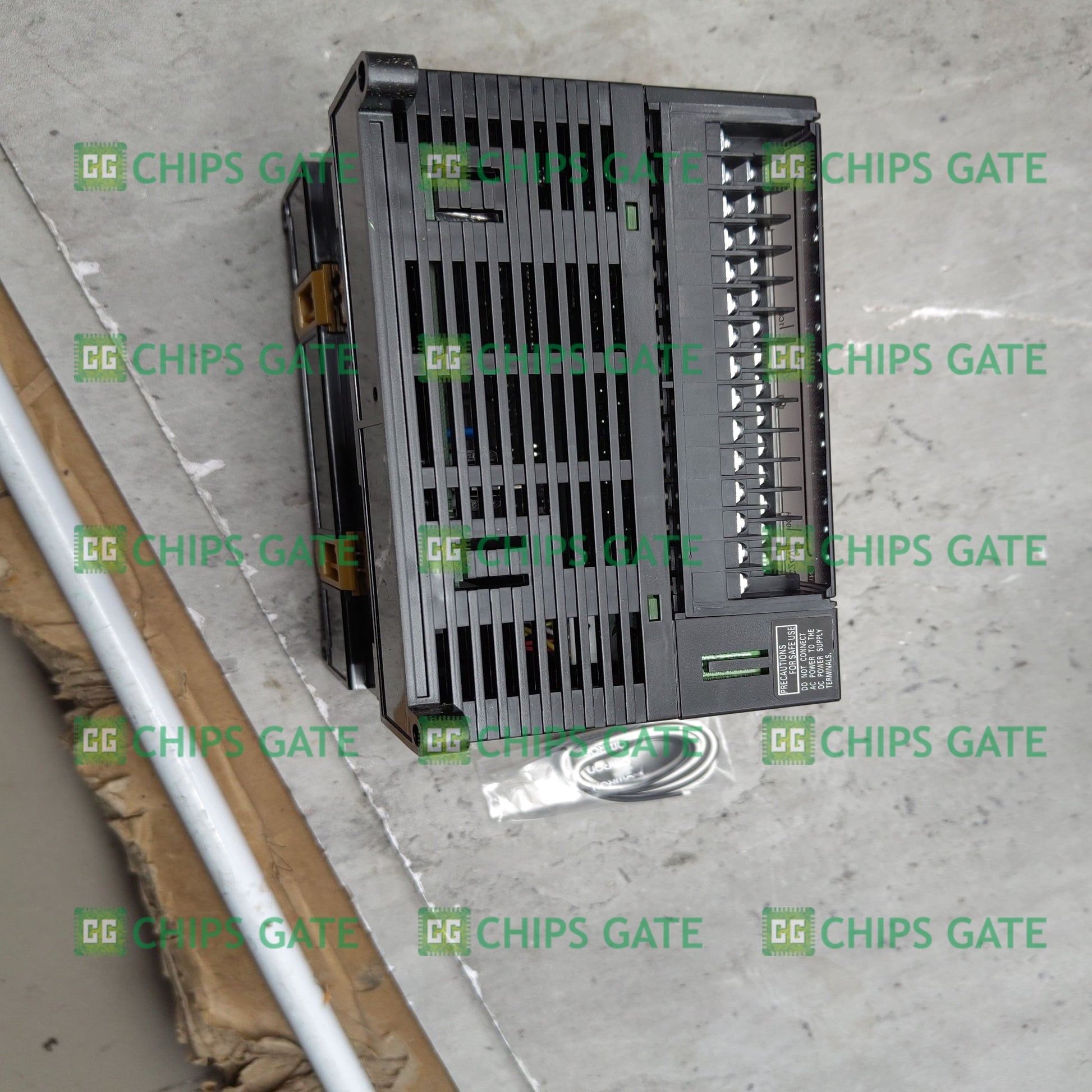 CP1LM40DT1D