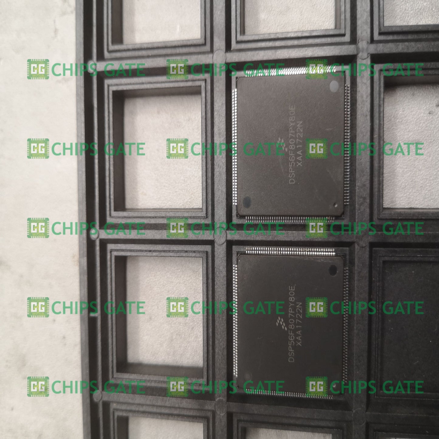 Freescal DSP56F807PY80E