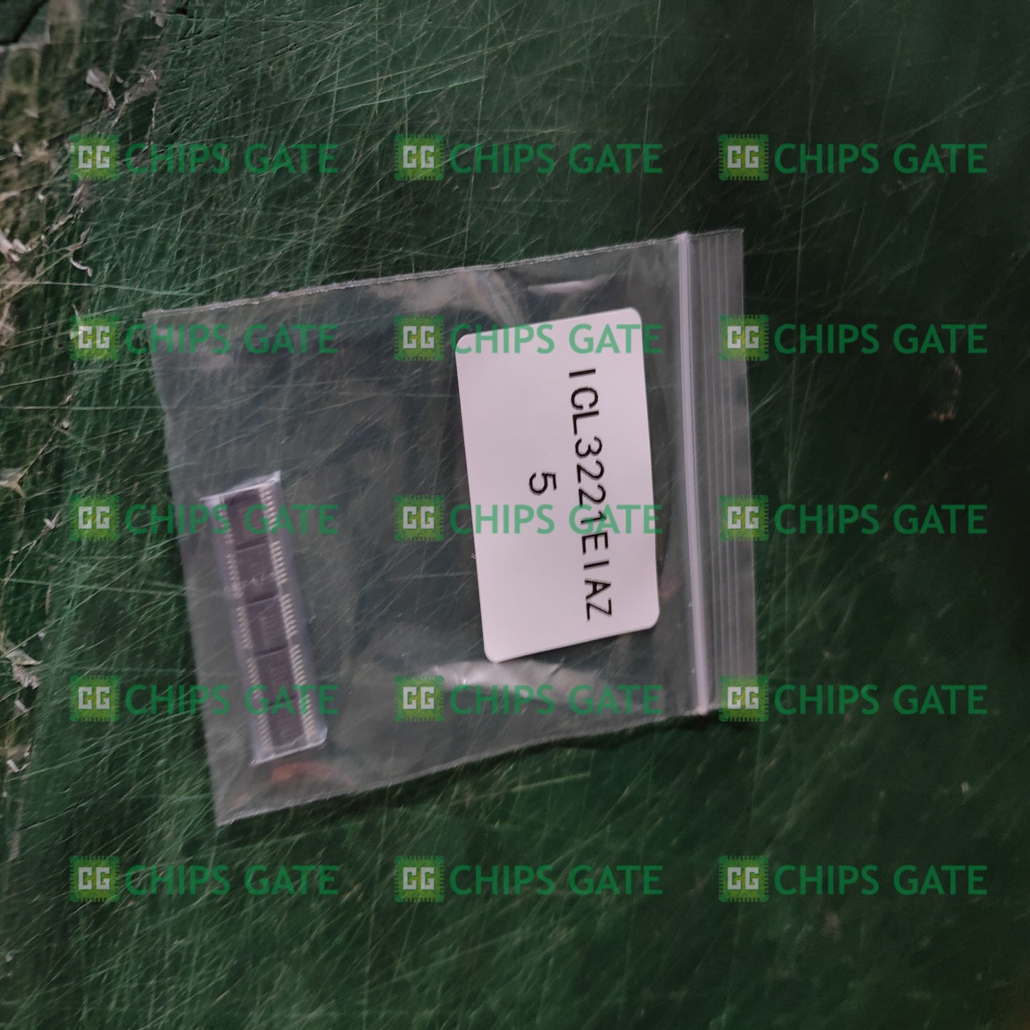 Intersil ICL3221EIAZ