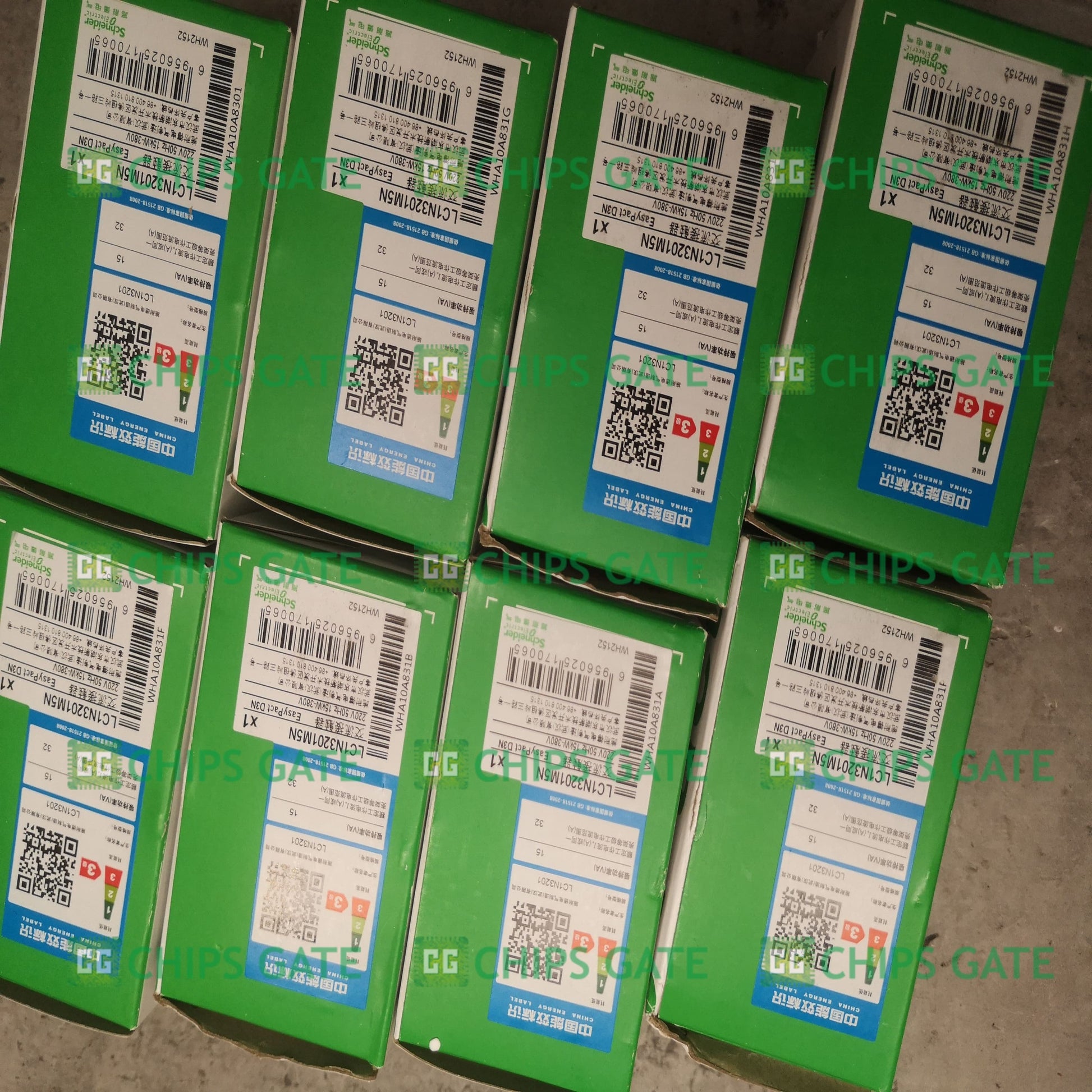 LC1E3201M5N