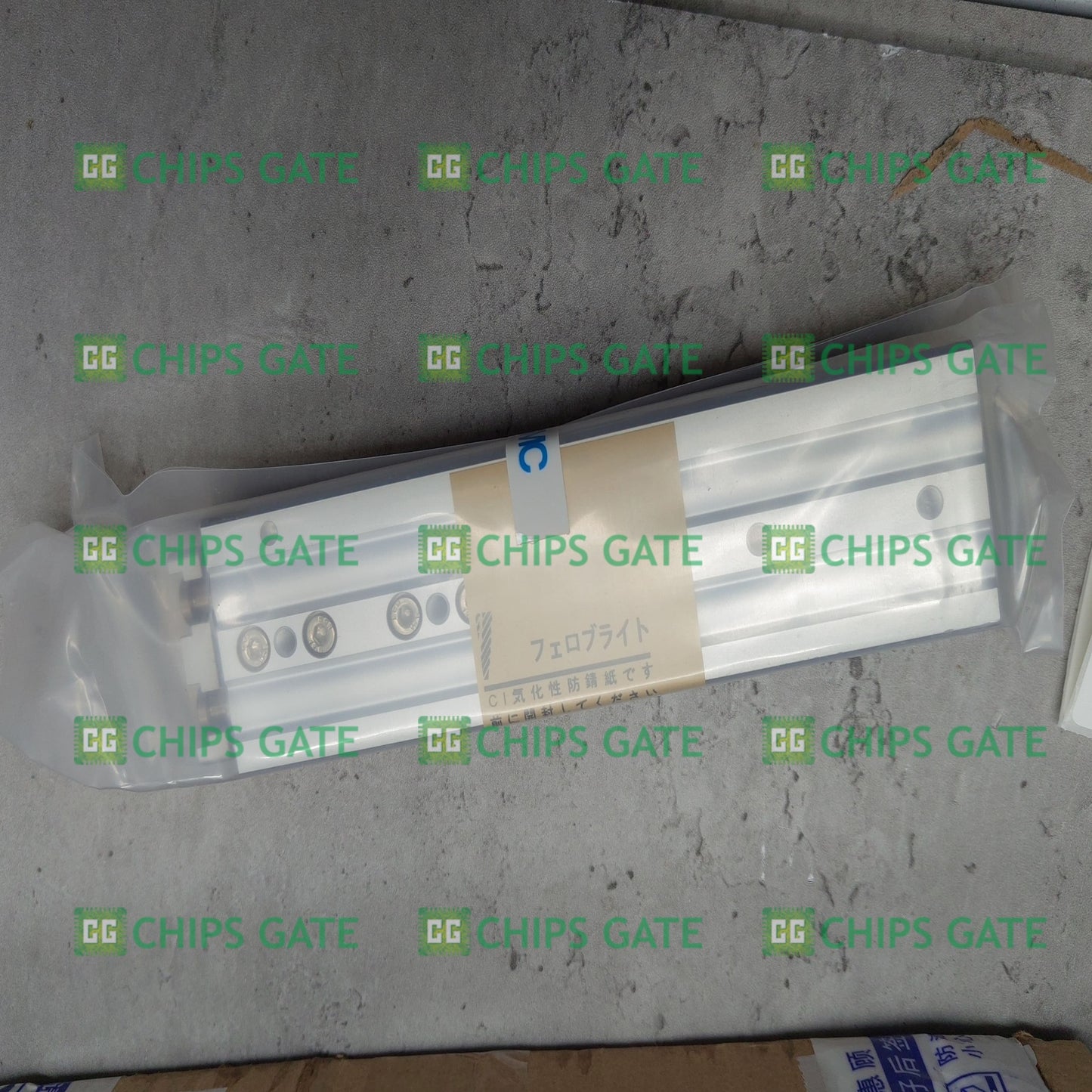 MXQ12L100
