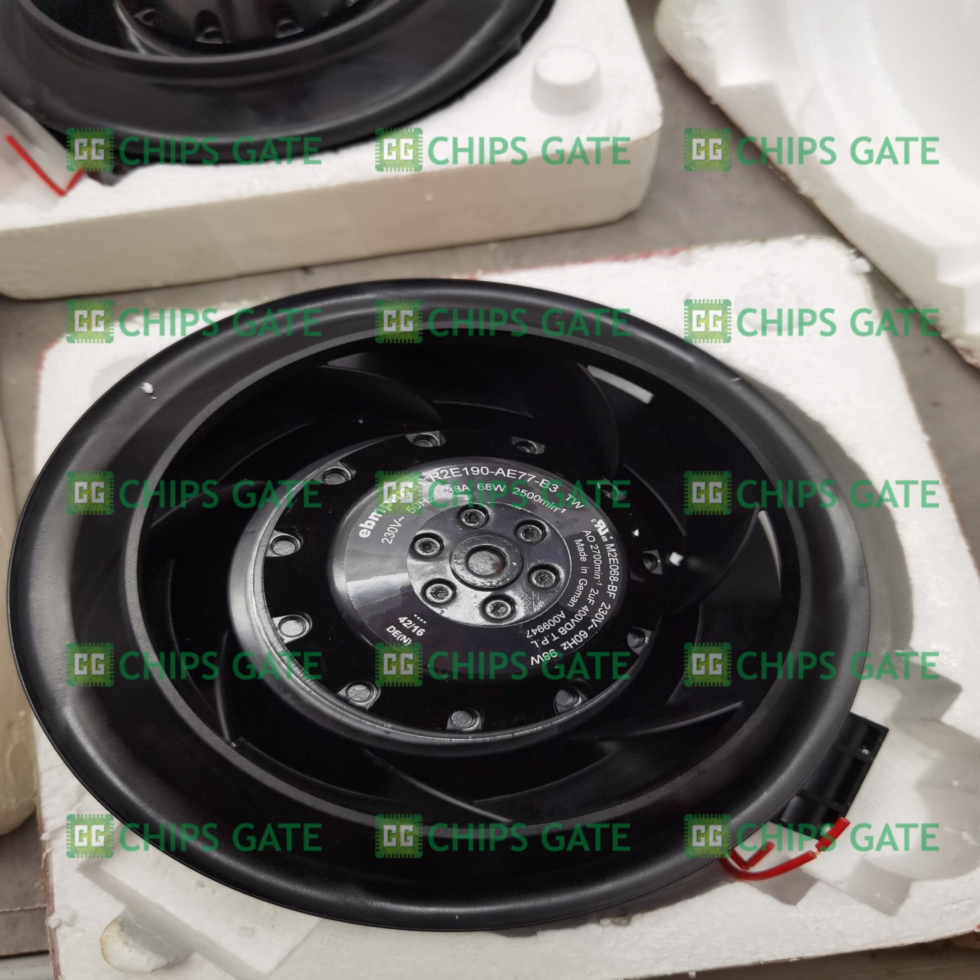 R2E190AE77B3