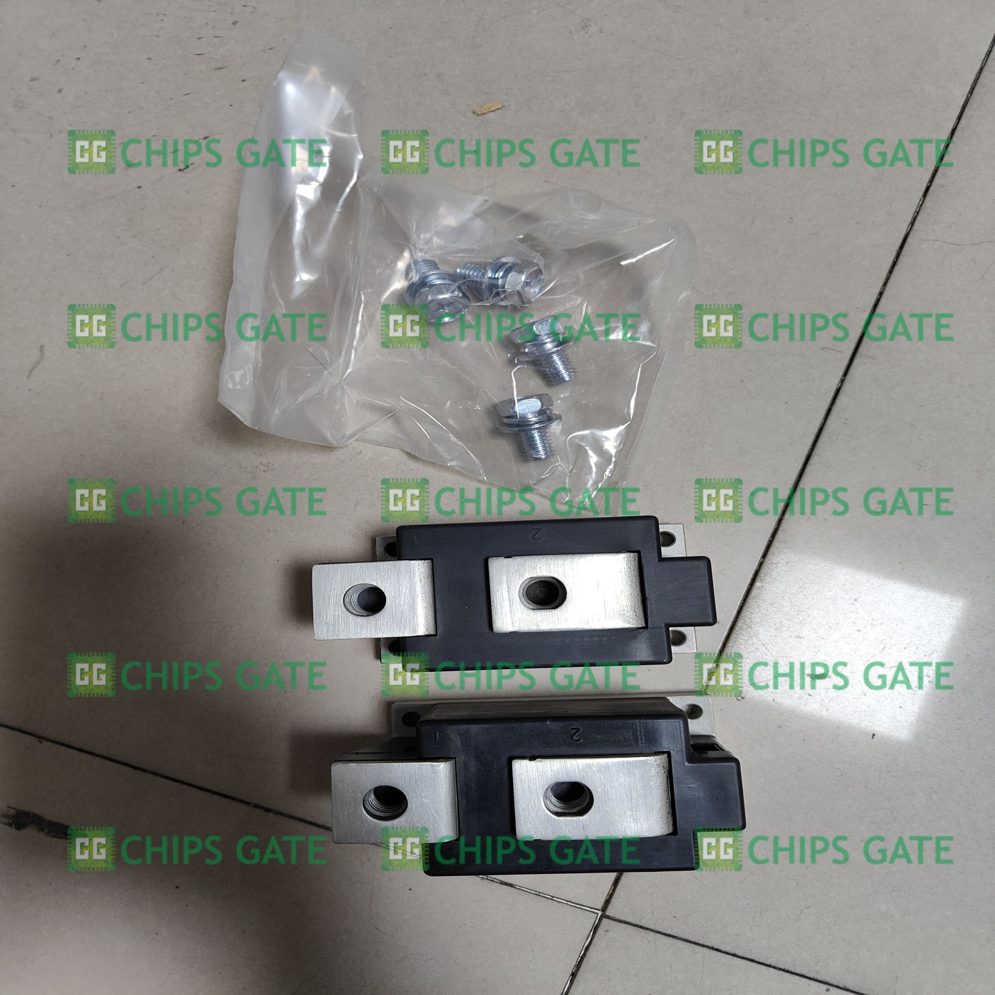 SKR1PWRS1CDF8