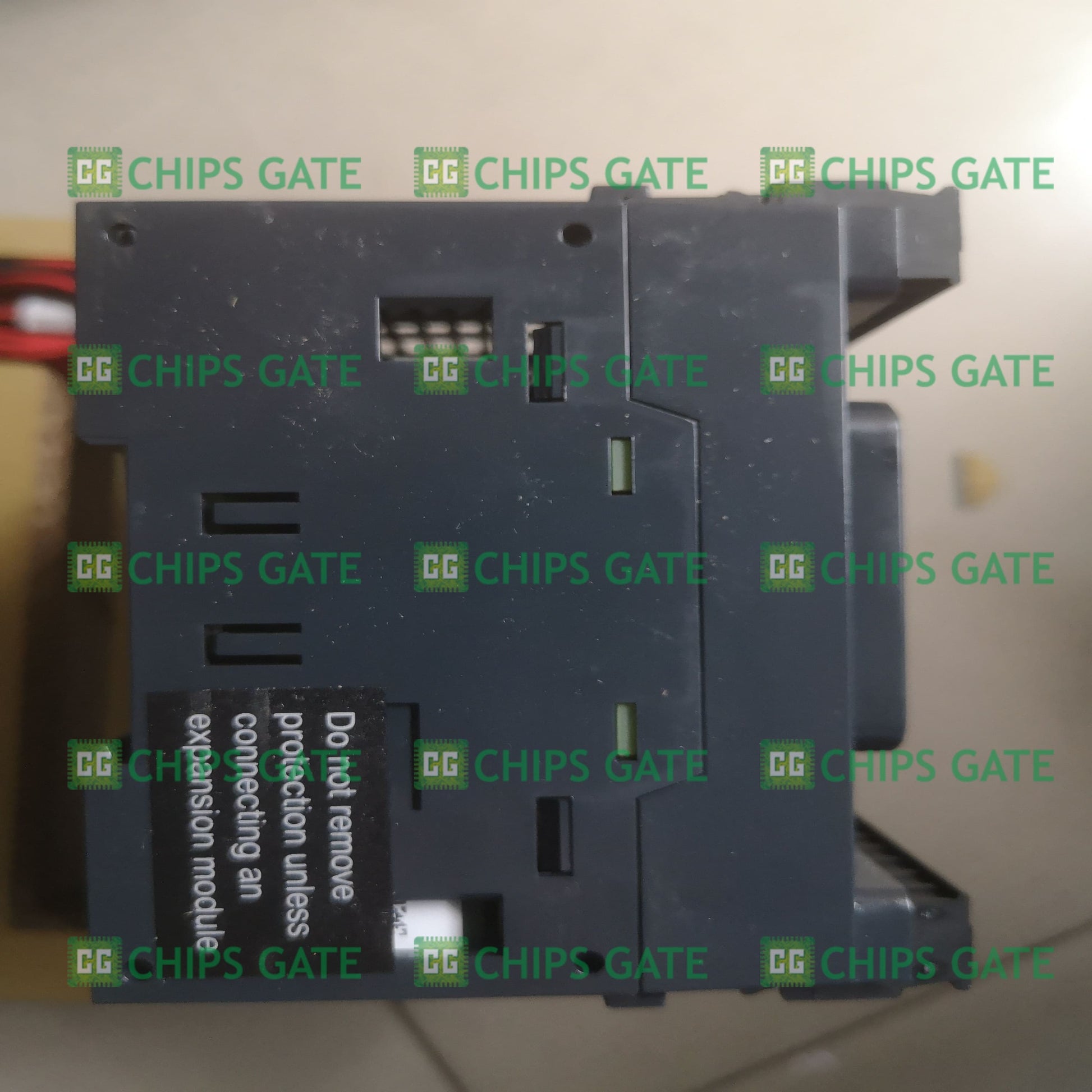 TM221C40R