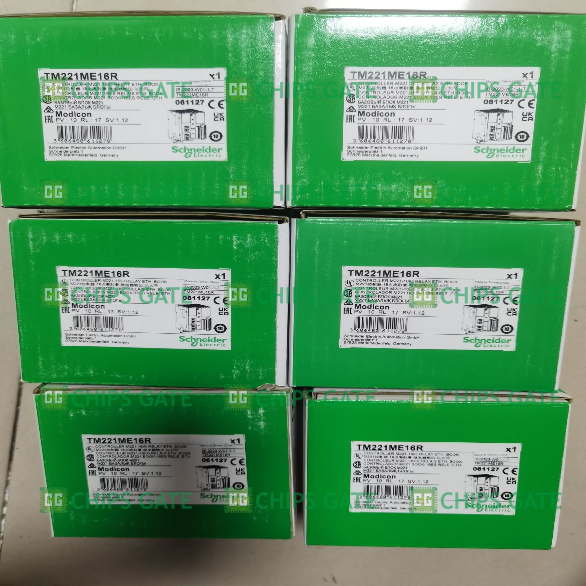 TM221ME16R