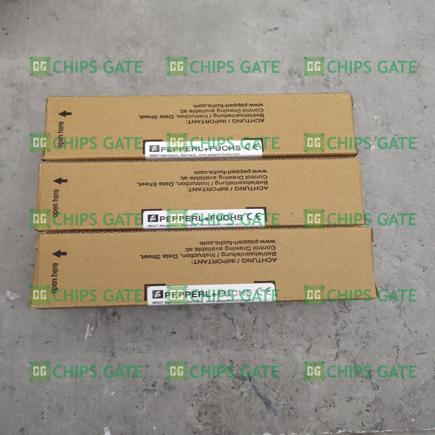 UC50030GMIUR2V15