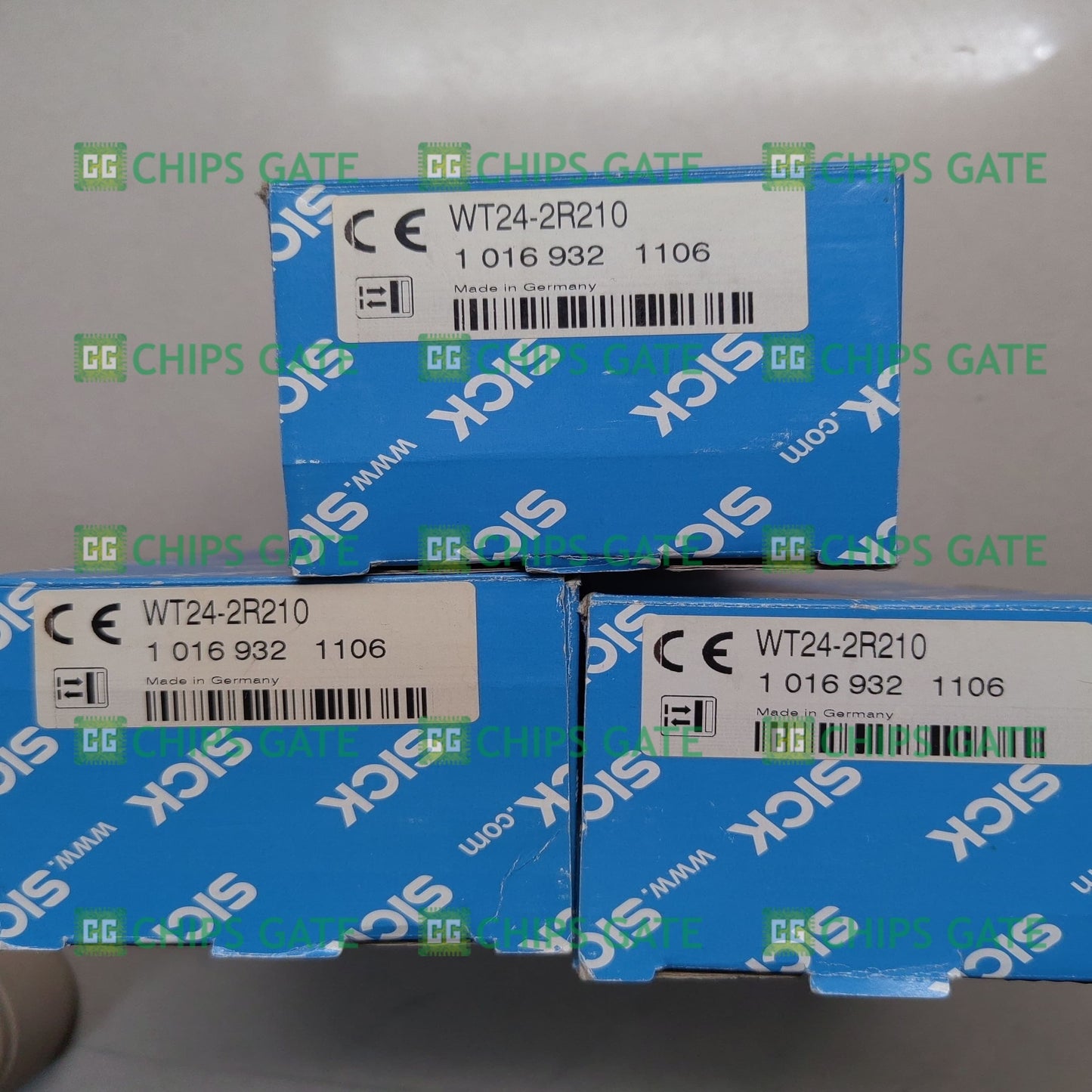 WT242R210