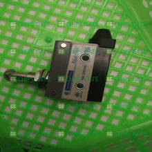 XCJ102