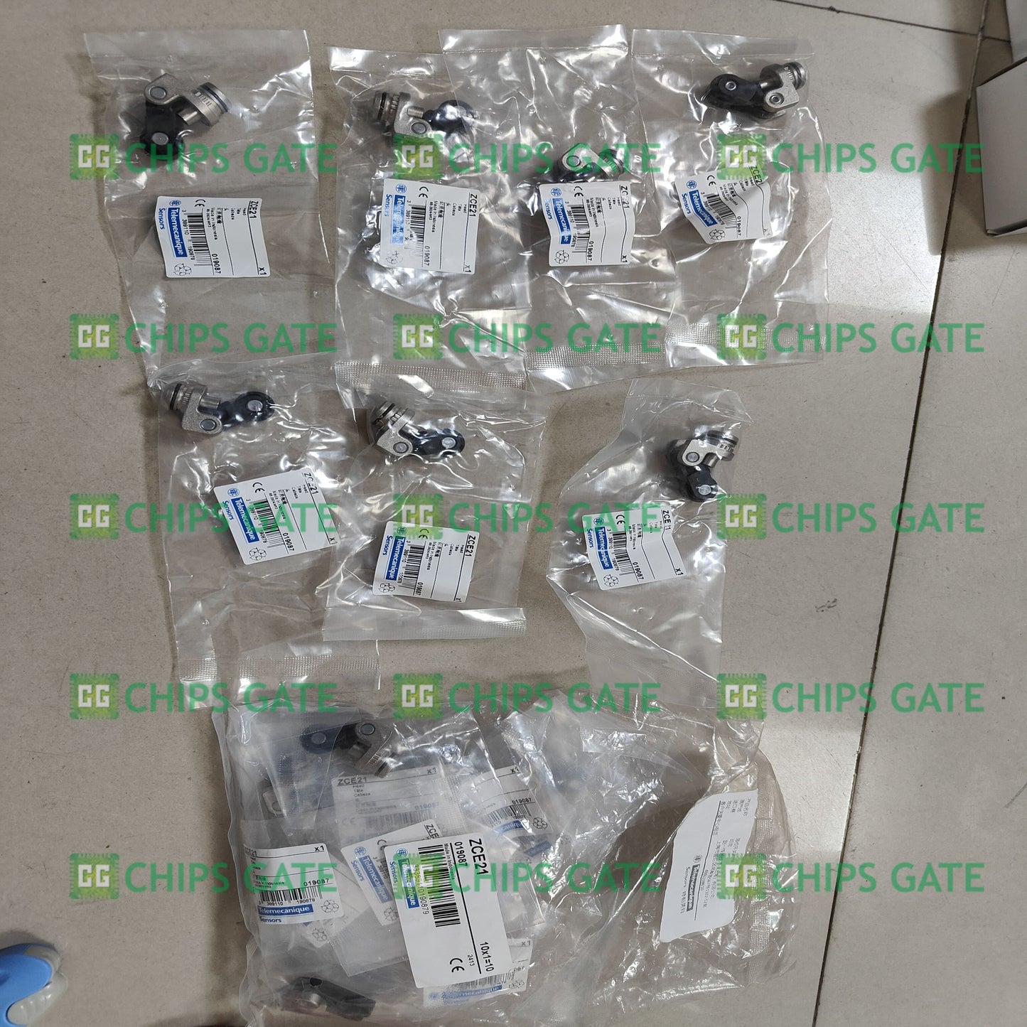 XCKD2121P16