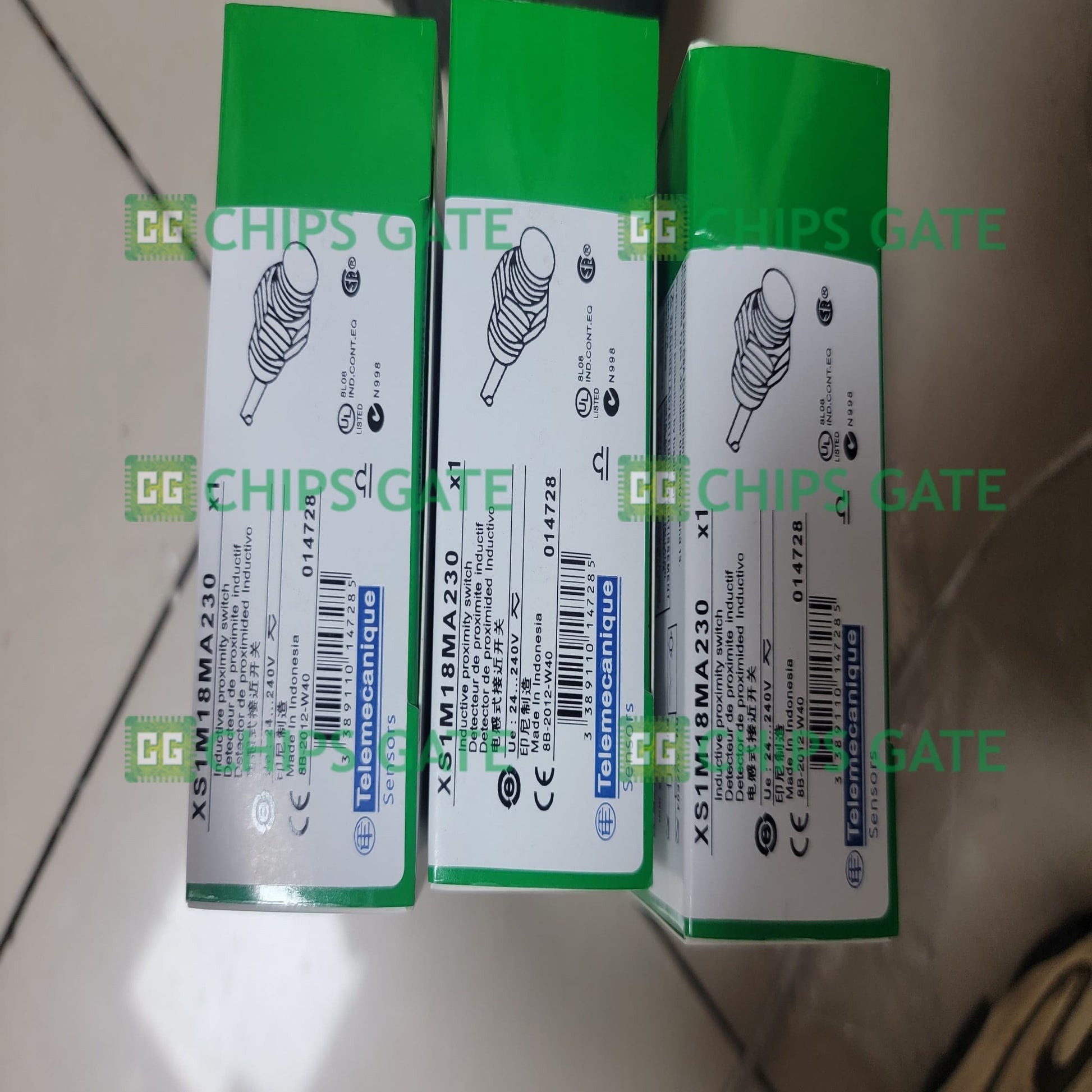 XS1M18MA230
